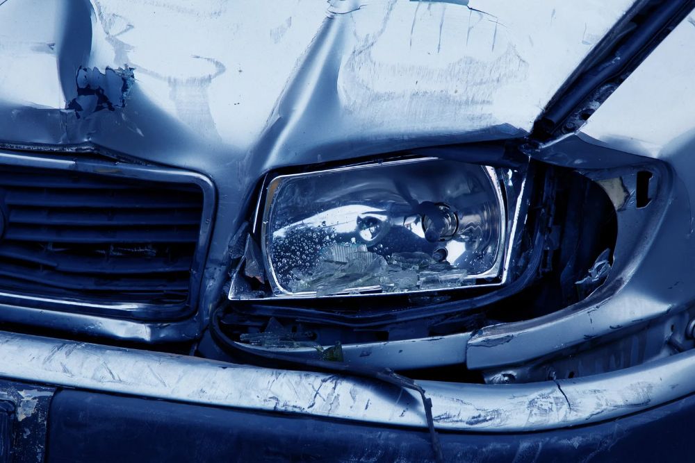 Post-Accident Windshield Repair: Ensuring Safety and Clarity on the Road